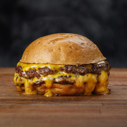 Hamburguesa doble cheddar, Frany Burger